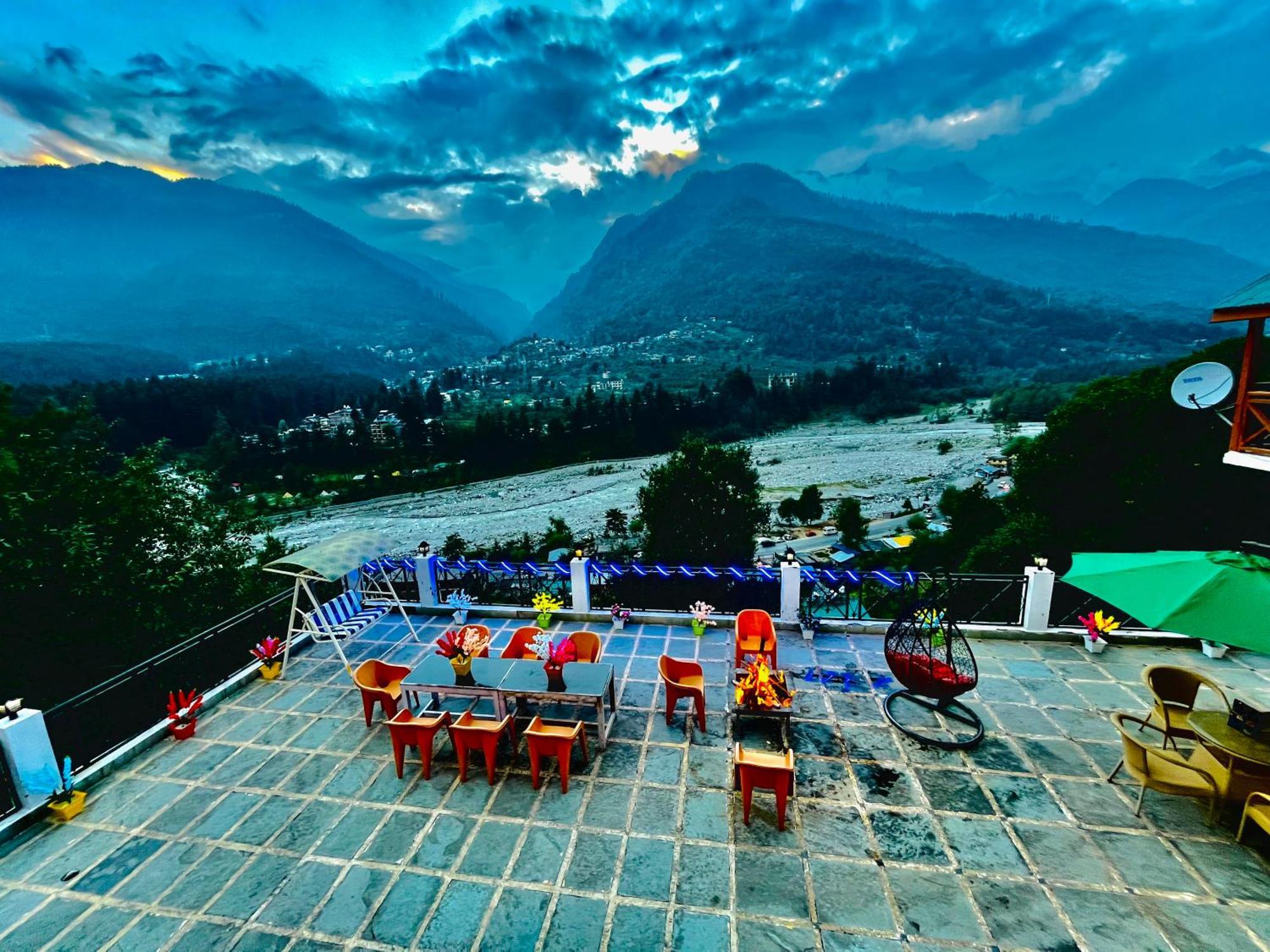 Hotel Hollywood Vibes #Riverview #Premium Rooms #Prime Location #Most Awarded #Parking #Top Rated #Open Terrace #Lawn #Best Selling Hotel In Manali Exterior foto