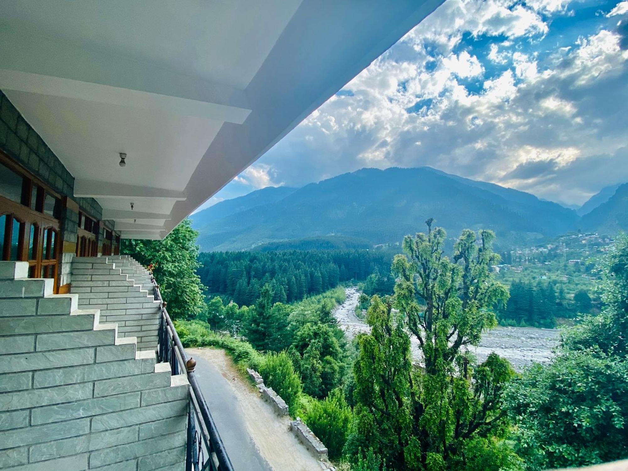 Hotel Hollywood Vibes #Riverview #Premium Rooms #Prime Location #Most Awarded #Parking #Top Rated #Open Terrace #Lawn #Best Selling Hotel In Manali Exterior foto